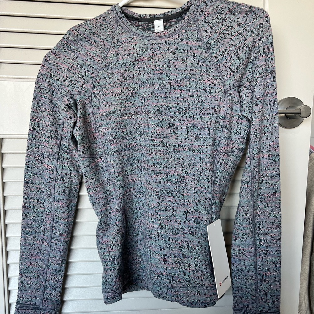 New Lululemon Long Sleeve shirt